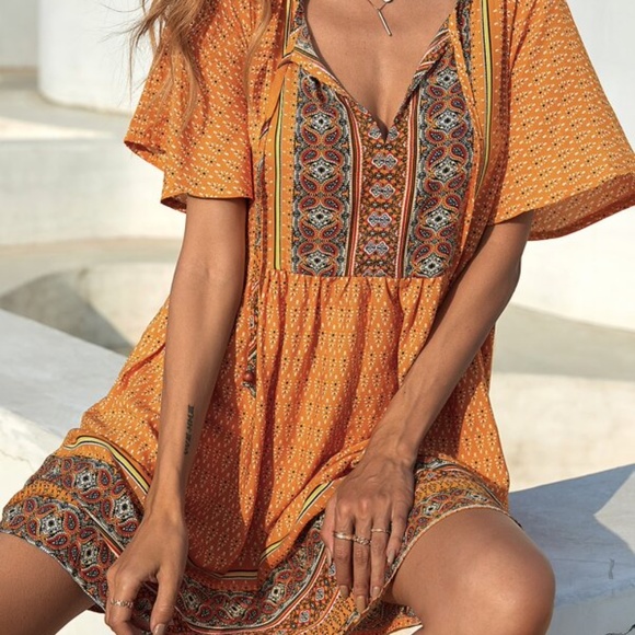 Bohemian orange Paisley Butterfly Sleeve Mini Dress - Picture 5 of 6